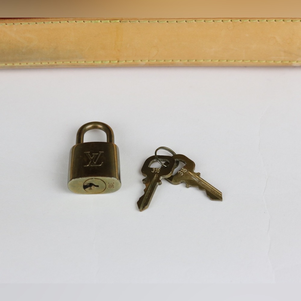 Louis Vuitton Alma MM Monogram Canvas Leather Satchel - Picture 4 of 15